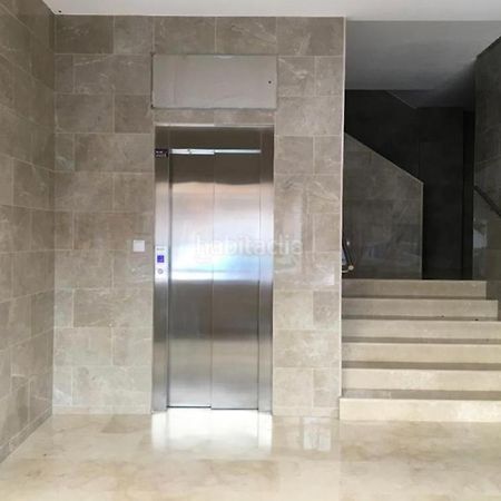 Rmn Tourist Home 3H Валенсия Екстериор снимка